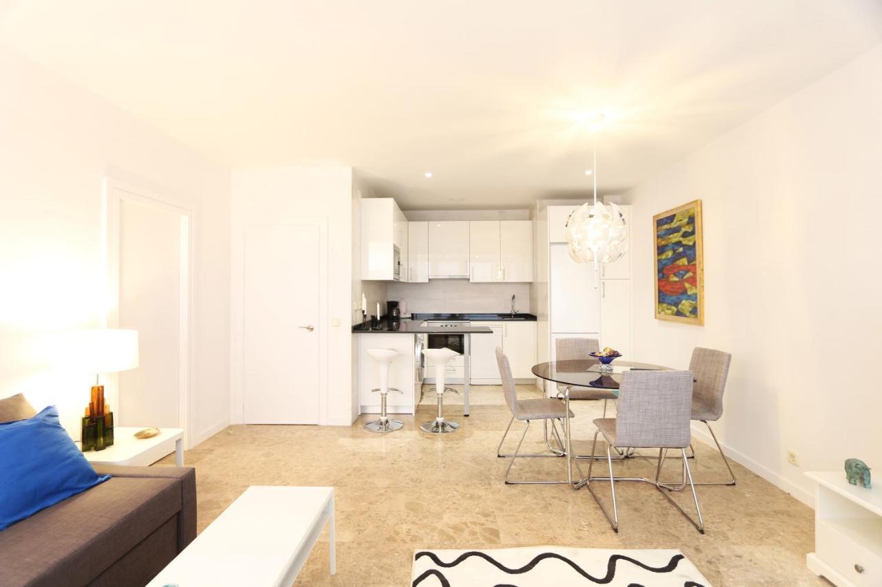Urbantec Realty - Plaza De Colon Apartment Madrid Exterior photo